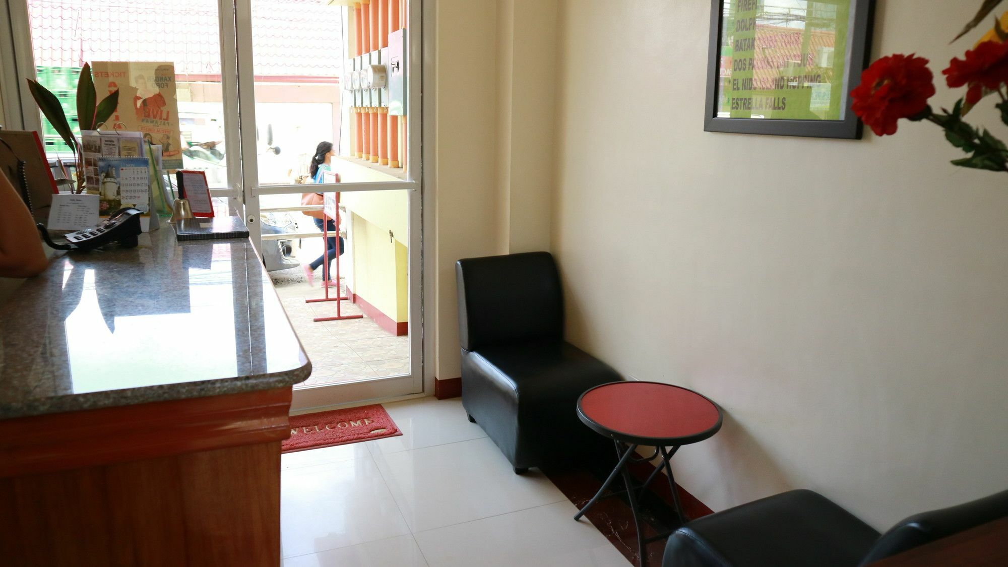 C Tower Studio Apartments Puerto Princesa Bagian luar foto